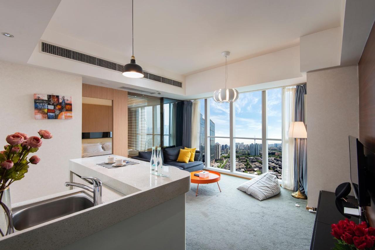 S6 Service Apartment（Chengdu Chunxi Road Taikoo Li Branch） Buitenkant foto